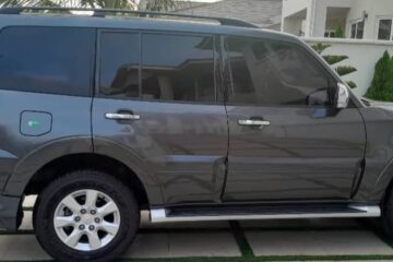 Mistubishi Pajero Sports SHUTTLE GHANA & CONCIERGE SERVICES